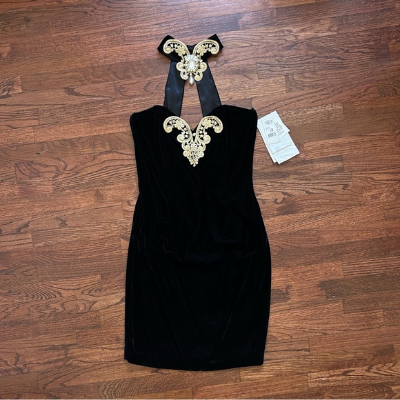 Scott McClintock Dresses & Skirts - Gorgeous Deadstock Choker Dress